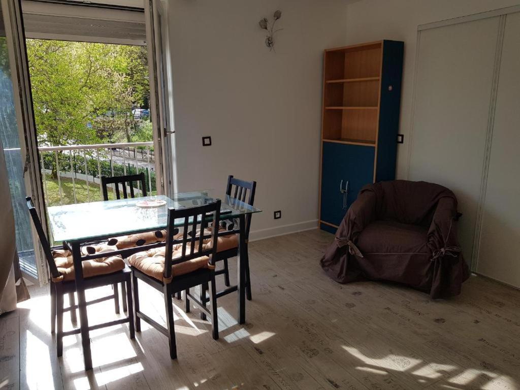 Apartamento Chez Lisa & Olivier Athis-Mons Exterior foto